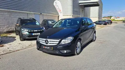 Mercedes-Benz B 180 2014 - 13890 EUR, 141469 km - AUTO.MOTO.pt - 141469km - foto 10 de 43