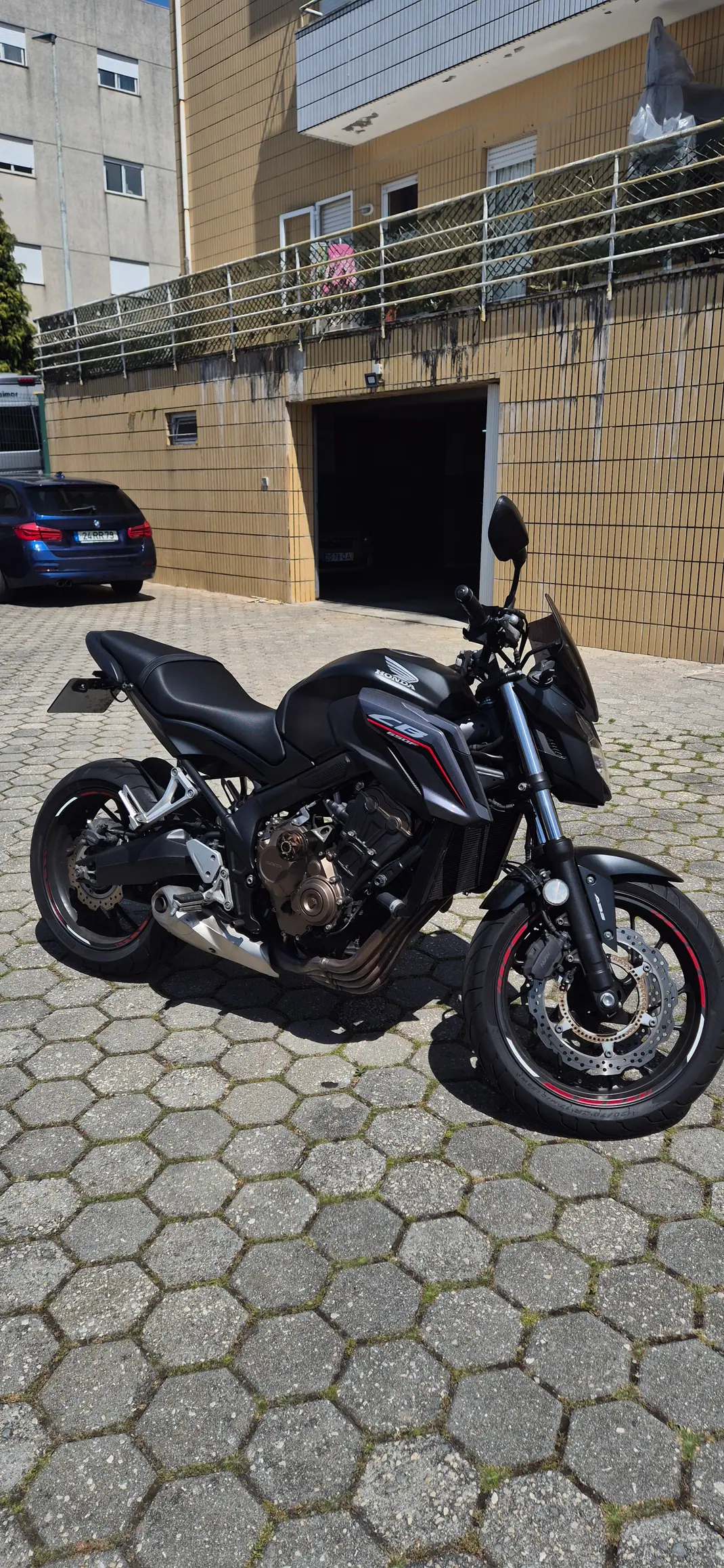 Honda CB650F 2019 - 6200 EUR, 20000 km - AUTO.MOTO.pt - 20000km - foto 13 de 13