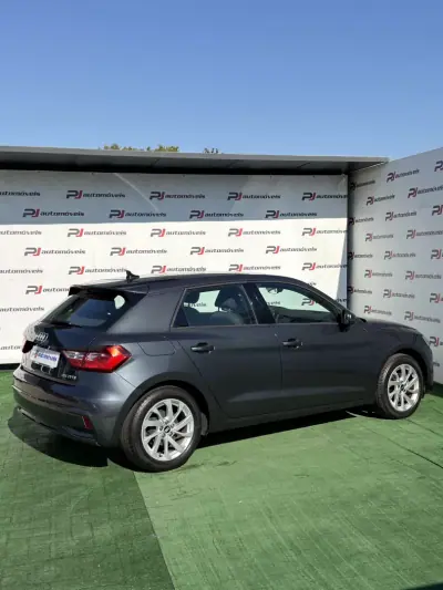 Audi A1 2021 — foto 6 de 24