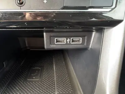 Volkswagen T-Cross 2019 - 18990 EUR, 100000 km - 100000km - foto 42 de 50