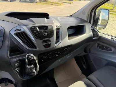 Ford TRANSIT CUSTOM 2.0 L2 H2 2.0 130 CV 2015 - 16500 EUR, 117500 km - AUTO.MOTO.pt - 117500km - foto 12 de 16