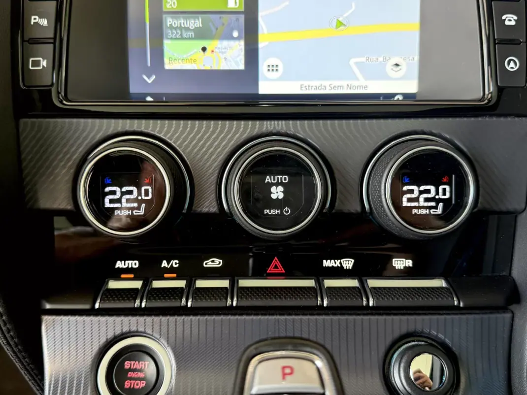 Jaguar F-Type 2018 - 46000 EUR, 64300 km - AUTO.MOTO.pt - 64300km - foto 118 de 135