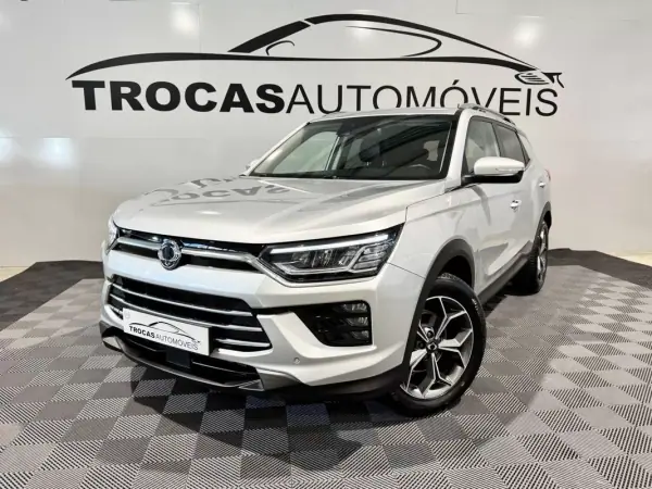 KGM Korando 2020 - 17900 EUR, 74729 km - AUTO.MOTO.pt - 74729km - foto 12 de 49