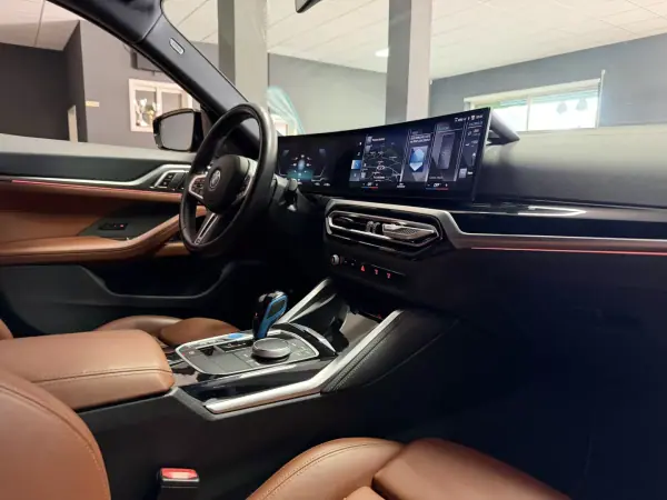 BMW i4 2022 - 49990 EUR, 33700 km - AUTO.MOTO.pt - 33700km - foto 11 de 19