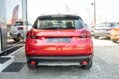 Peugeot 2008 2017 - 11900 EUR, 111000 km - 111000km - foto 6 de 10