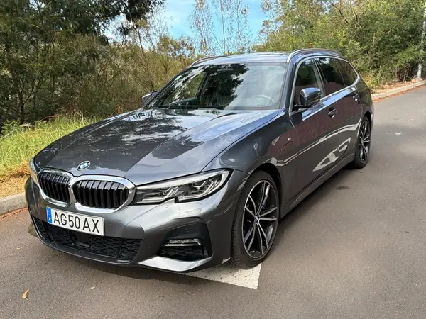 BMW 330e 2021