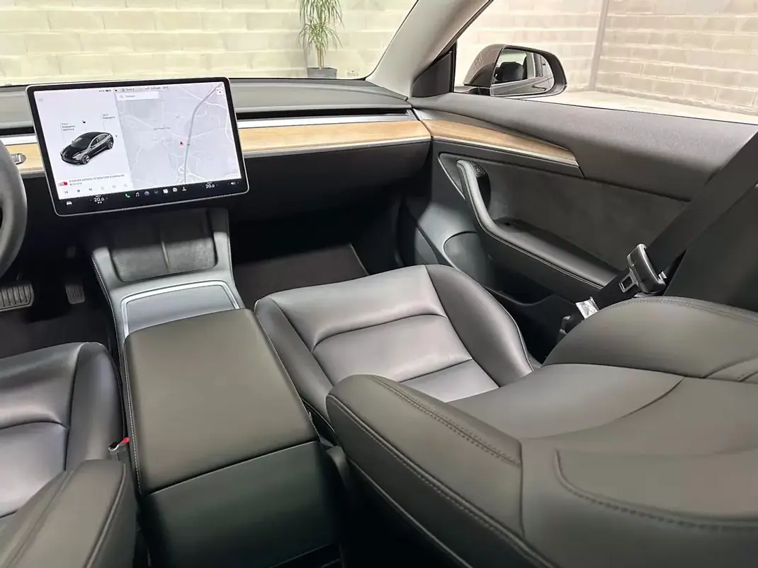 Tesla Model 3 2021 - 26450 EUR, 64959 km - AUTO.MOTO.pt - 64959km - foto 14 de 53