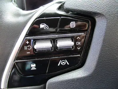 Kia e-Niro 2022 - 25490 EUR, 90460 km - AUTO.MOTO.pt - 90460km - foto 20 de 22