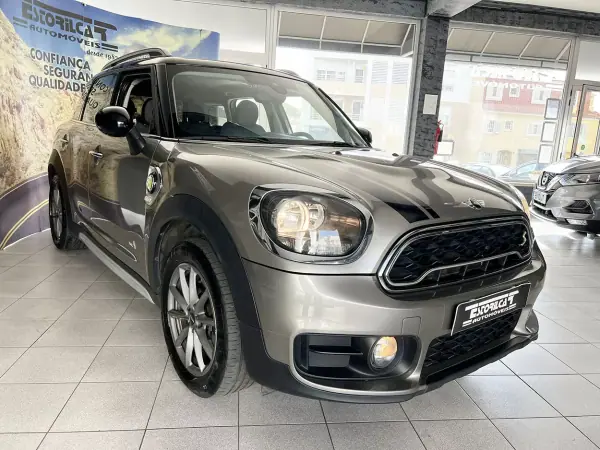 MINI Countryman 2018 - 17800 EUR, 135541 km - AUTO.MOTO.pt - 135541km - foto 2 de 23