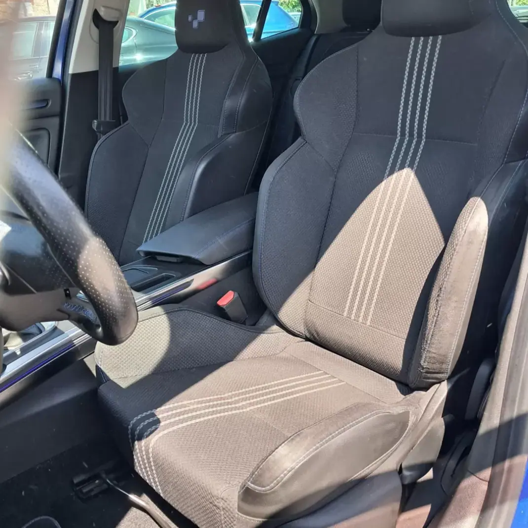 Renault Mégane 2016 - 16890 EUR, 112000 km - 112000km - foto 2 de 12