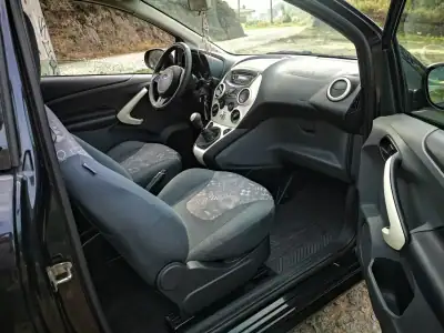 Ford KA 2012 - 5500 EUR, 190000 km - AUTO.MOTO.pt - 190000km - foto 14 de 18