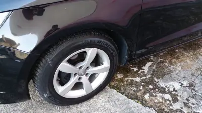 Audi A1 Sportback 2014 - 10999 EUR, 159000 km - AUTO.MOTO.pt - 159000km - foto 9 de 37