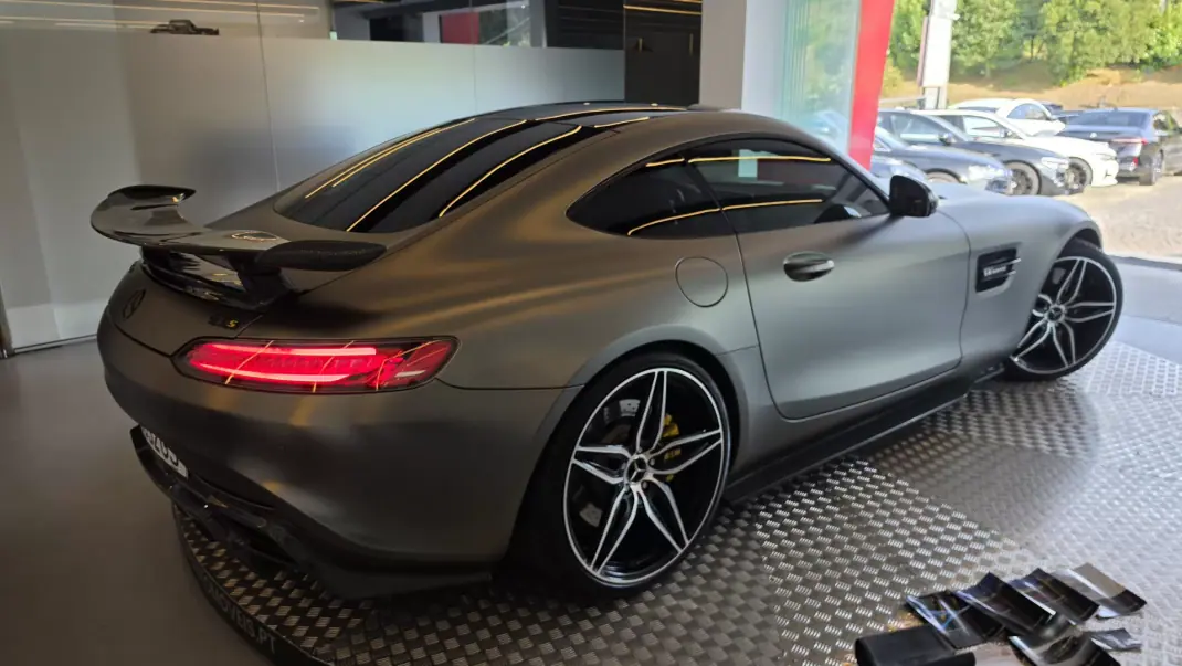 Mercedes-Benz AMG GT 2016 - 119500 EUR, 59841 km - 59841km - foto 21 de 63