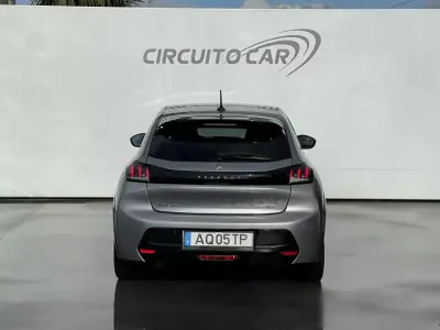 Peugeot e-208 2022 - 18650 EUR, 38776 km - AUTO.MOTO.pt - 38776km - foto 14 de 47