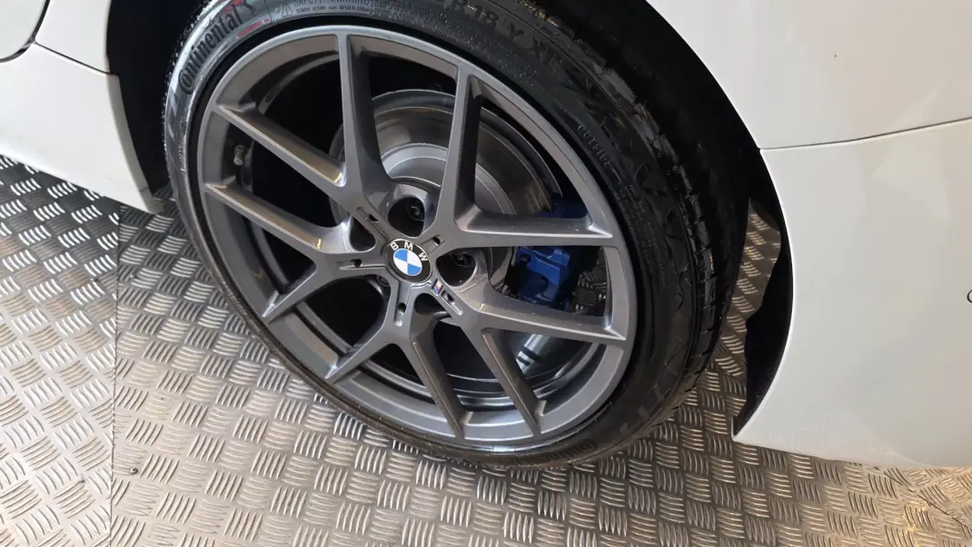 BMW 118 2020 - 27900 EUR, 72732 km - AUTO.MOTO.pt - 72732km - foto 31 de 55