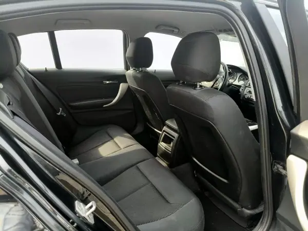 BMW 116 2014 - 10900 EUR, 241627 km - AUTO.MOTO.pt - 241627km - foto 22 de 32