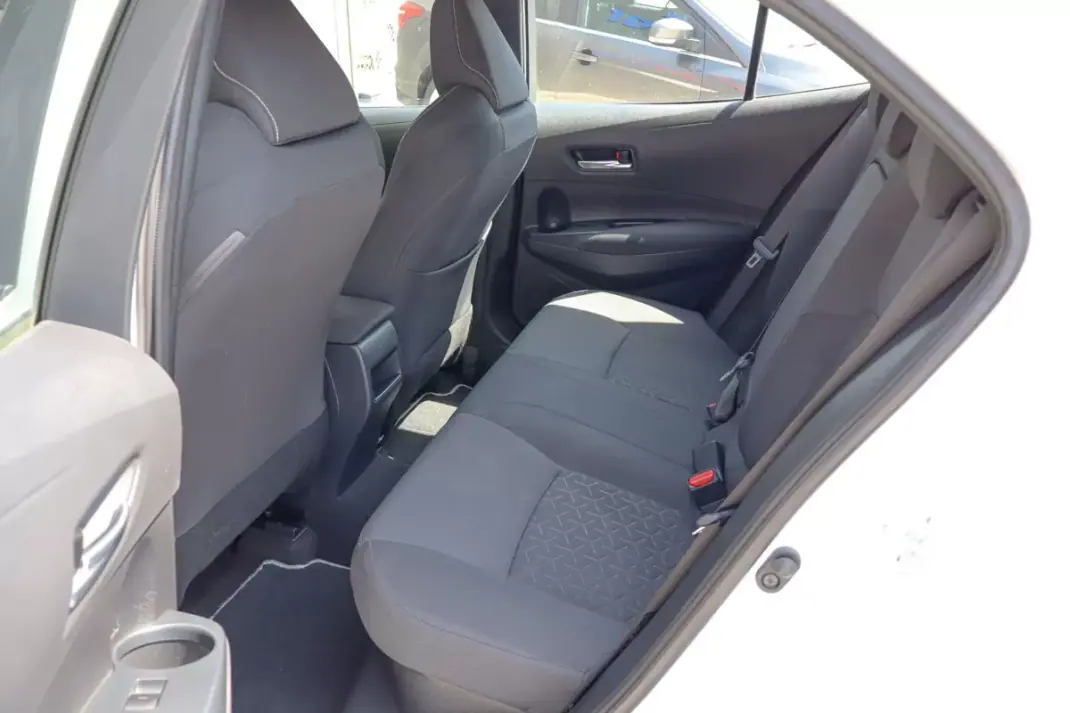 Toyota Corolla 2021 - 22500 EUR, 81186 km - 81186km - foto 14 de 28