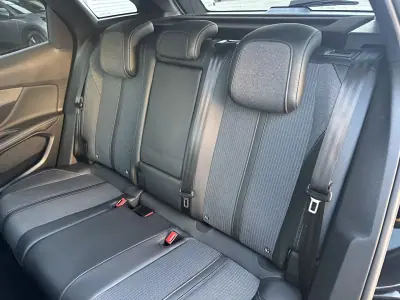 Peugeot 3008 2021 - 24900 EUR, 260000 km - 260000km - foto 28 de 67