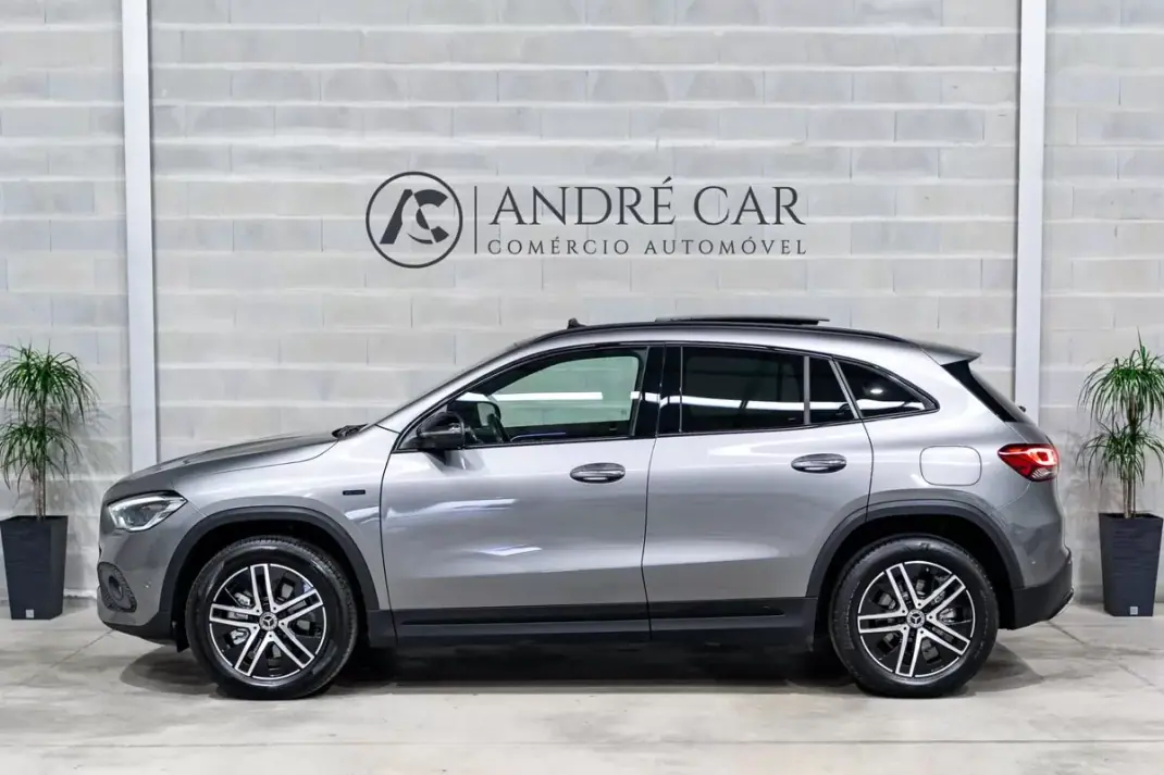Mercedes-Benz GLA 250 2021 - 33950 EUR, 52396 km - AUTO.MOTO.pt - 52396km - foto 5 de 60