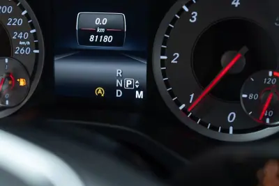 Mercedes-Benz A 180 2015 - 16950 EUR, 81000 km - AUTO.MOTO.pt - 81000km - foto 32 de 36