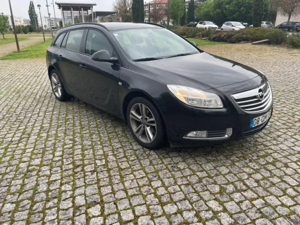 Opel Astra Sports Tourer 2012 - 11500 EUR, 198000 km - AUTO.MOTO.pt - 198000km - foto 2 de 7