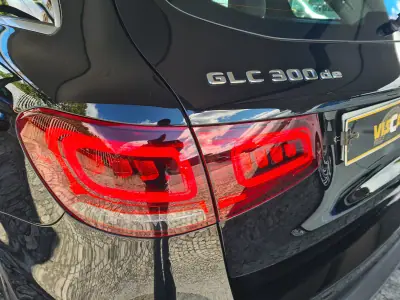 Mercedes-Benz GLC 300 2021 - 46990 EUR, 61000 km - AUTO.MOTO.pt - 61000km - foto 10 de 29