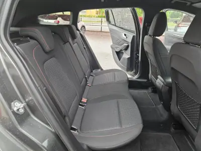 Ford Focus SW 2021 - 17800 EUR, 91100 km - AUTO.MOTO.pt - 91100km - foto 20 de 66