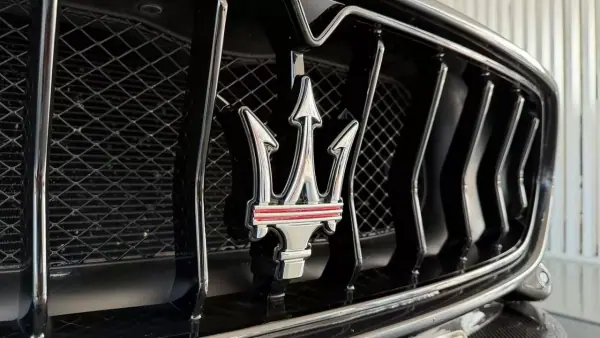 Maserati Granturismo 2019 - 109990 EUR, 22984 km - 22984km - foto 19 de 39