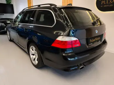BMW 520 2009 - 10900 EUR, 274490 km - AUTO.MOTO.pt - 274490km - foto 5 de 8