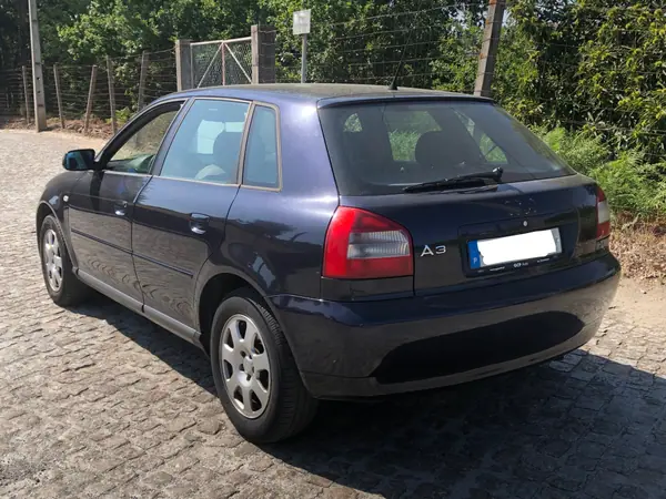 Audi A3 2001 - 2750 EUR, 311000 km - AUTO.MOTO.pt - 311000km - foto 5 de 10