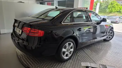 Audi A4 2008 - 9750 EUR, 235508 km - AUTO.MOTO.pt - 235508km - foto 20 de 51