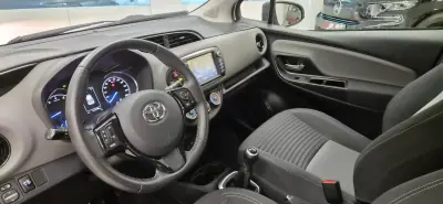 Toyota Yaris 2020 - 12990 EUR, 61278 km - AUTO.MOTO.pt - 61278km - foto 14 de 39