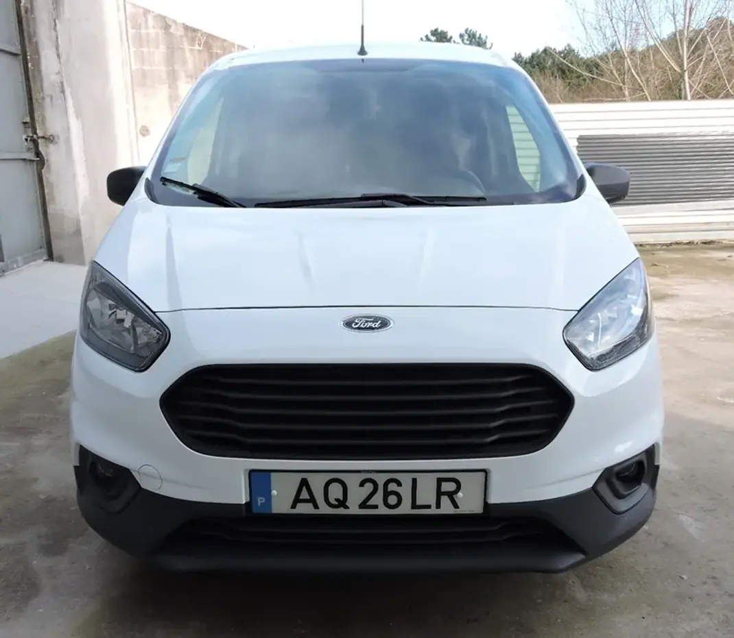 Ford 1.5 TDCi Trend 2022 - 15000 EUR, 51000 km - AUTO.MOTO.pt - 51000km - foto 2 de 11