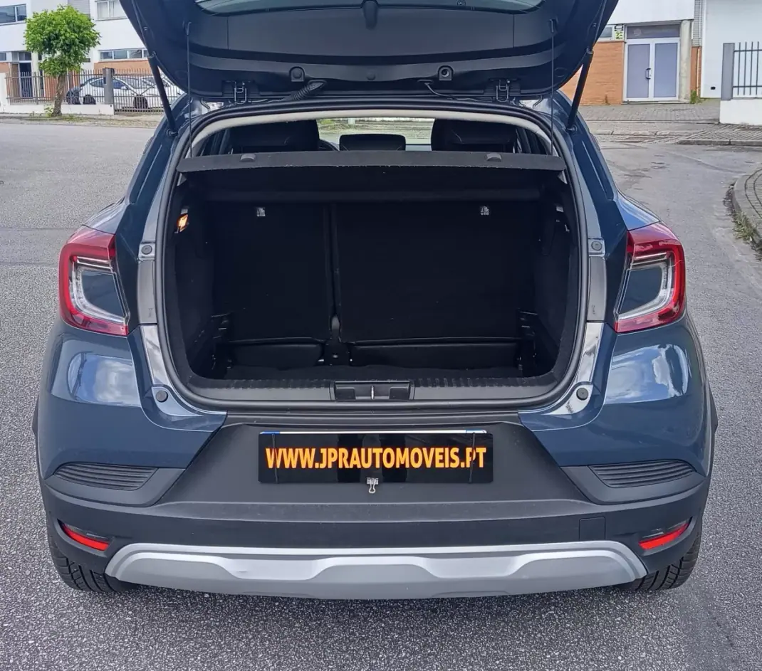 Renault Captur 2022 - 13990 EUR, 134500 km - AUTO.MOTO.pt - 134500km - foto 9 de 16