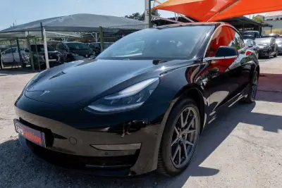 Tesla Model 3 2020 - 24900 EUR, 144500 km - foto 1 de 20