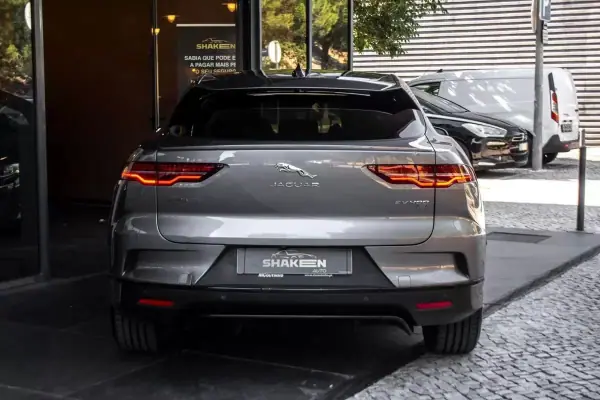 Jaguar I-Pace 2021 - 28750 EUR, 135489 km - AUTO.MOTO.pt - 135489km - foto 7 de 43