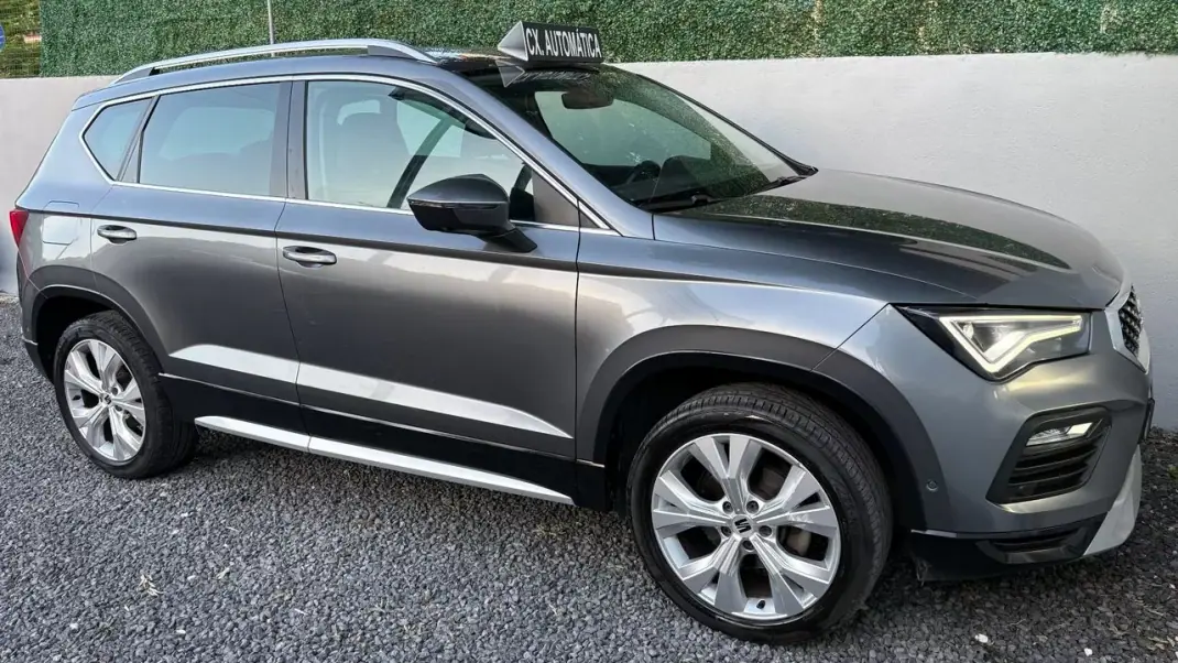 SEAT Ateca 2022 - 18900 EUR, 99500 km - AUTO.MOTO.pt - 99500km - foto 8 de 12