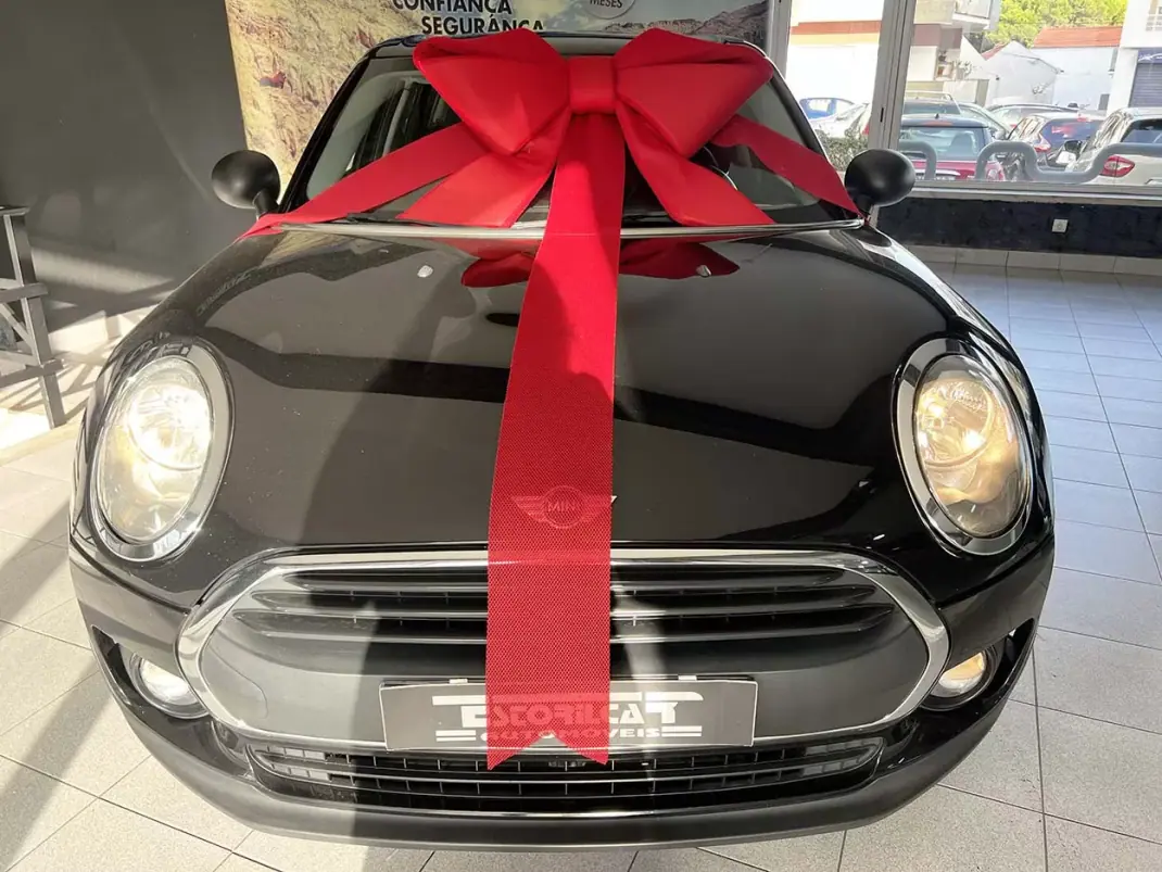 MINI Clubman 2018 - 16800 EUR, 122806 km - 122806km - foto 5 de 23