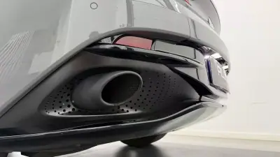 Aston Martin DB11 Coupé 2020 - 149990 EUR, 48409 km - 48409km - foto 14 de 38