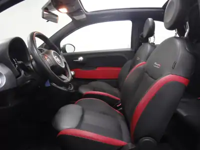 Fiat 500C 2015 - 10250 EUR, 77000 km - AUTO.MOTO.pt - 77000km - foto 9 de 15