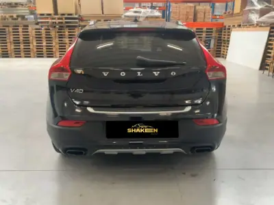 Volvo V40 Cross Country 2015 - 11450 EUR, 139839 km - AUTO.MOTO.pt - 139839km - foto 4 de 11