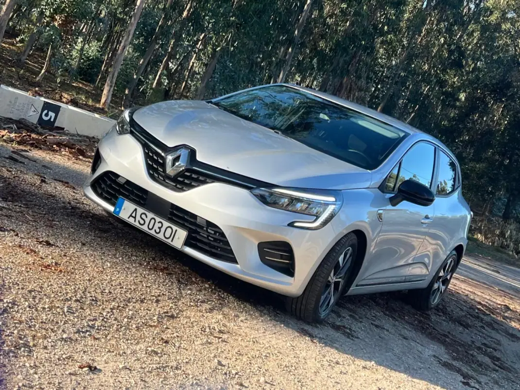 Renault Clio 2022 - 15750 EUR, 120180 km - 120180km - foto 15 de 46