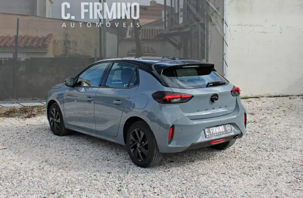 Opel Corsa 2025 - 18350 EUR, 18767 km - AUTO.MOTO.pt - 18767km - foto 8 de 28