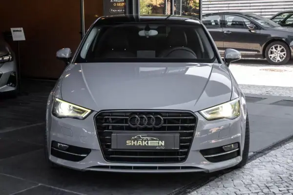 Audi A3 2014 - 12890 EUR, 182486 km - AUTO.MOTO.pt - 182486km - foto 7 de 30