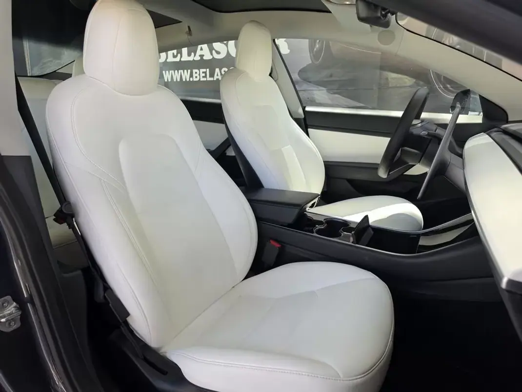 Tesla Model 3 2020 - 23900 EUR, 133000 km - AUTO.MOTO.pt - 133000km - foto 6 de 17
