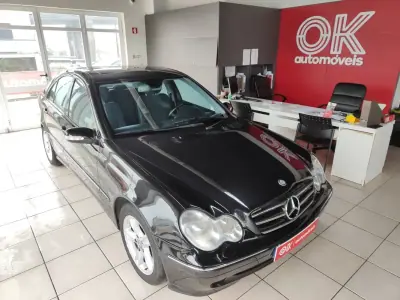 Mercedes-Benz C 220 2000 - 5750 EUR, 372700 km - AUTO.MOTO.pt - 372700km - foto 2 de 60