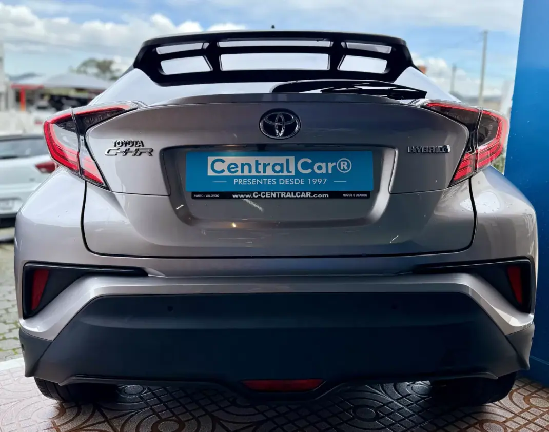 Toyota C-HR 2019 - 23950 EUR, 92000 km - 92000km - foto 9 de 25