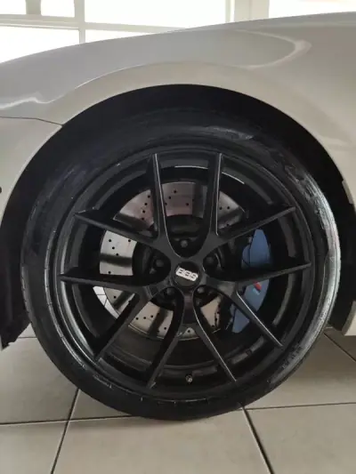 BMW M6 2012 - 63500 EUR, 155000 km - AUTO.MOTO.pt - 155000km - foto 45 de 49