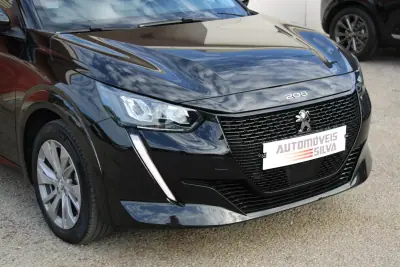 Peugeot e-208 2020 - 13990 EUR, 144000 km - AUTO.MOTO.pt - 144000km - foto 7 de 30