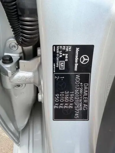 Mercedes-Benz A 180 2018 - 17490 EUR, 147879 km - AUTO.MOTO.pt - 147879km - foto 20 de 20